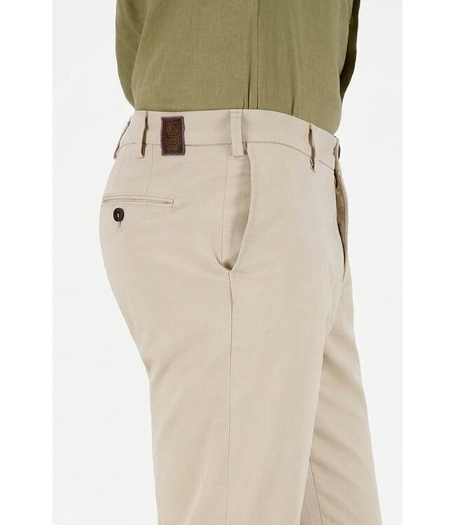 Tybalt-4 modern fit chino beige