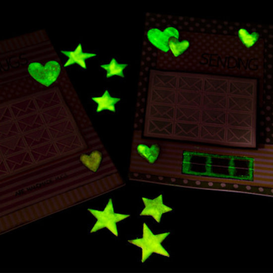Wow Wow Embossing poeder Glow in the dark