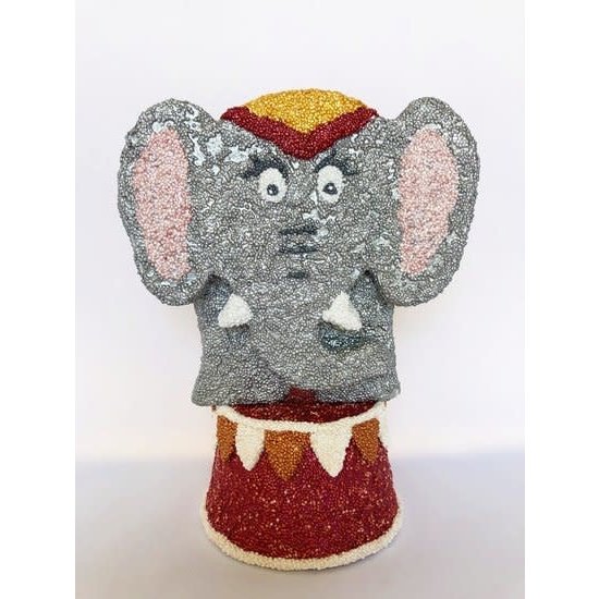 CREA Piepschuim Circus Olifant met Podium exclusief decoratiematerialen