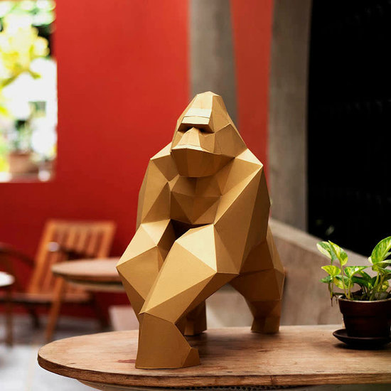 Papercraft world DIY Paper Model kit Gorilla Gold  Limited Edition  46x26x50 cm.