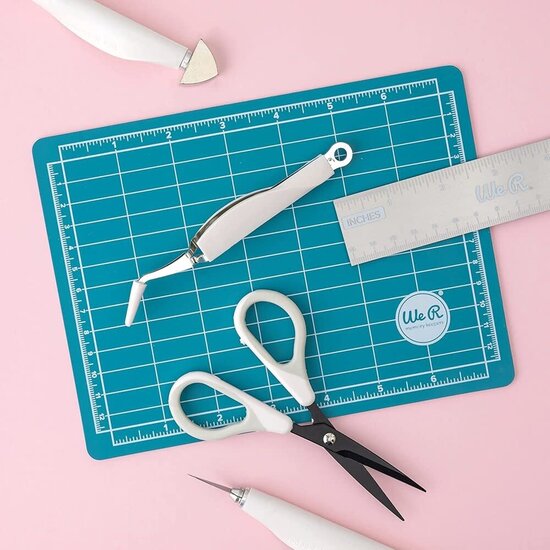 We R Memory Keepers We R Memory Keepers Magnetic Mini Tool Kit