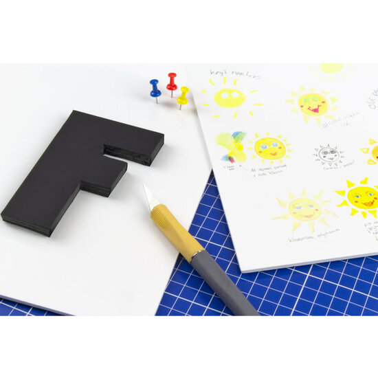 Kangaro Foamboard 3mm. 50x70cm 1 stuk zwart