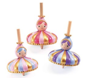 Djeco Djeco - Draaitol in 3 kleuren Djeco Djeco - Draaitol in 3 kleuren