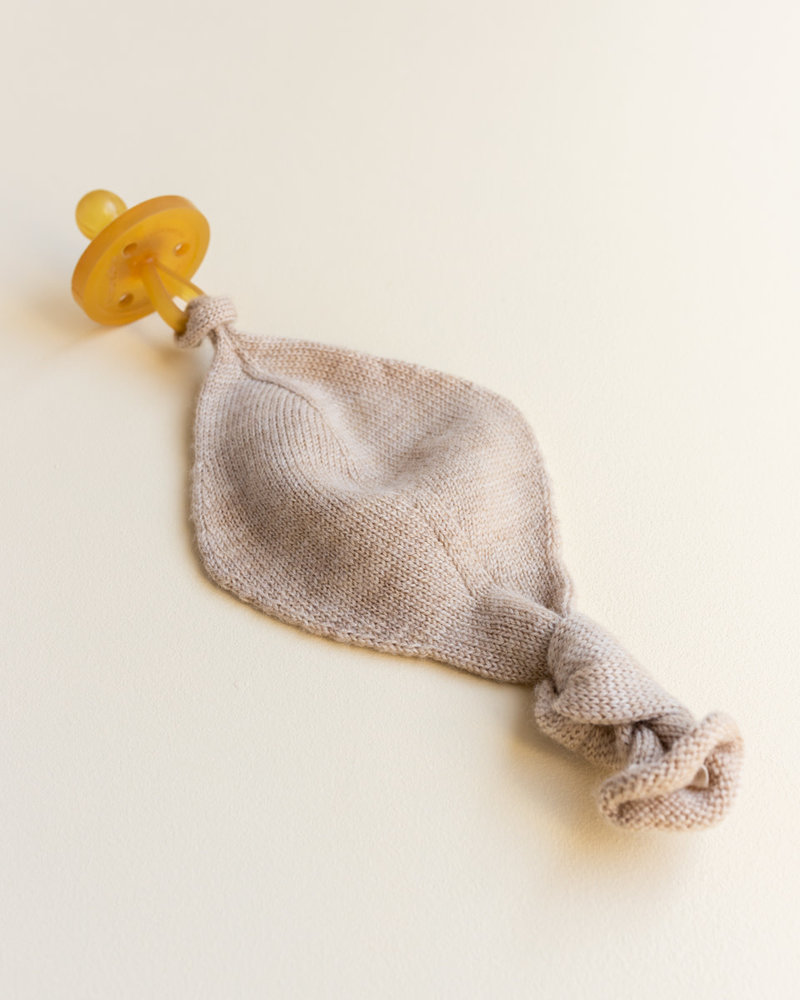 Hvid Hvid | Titi comforter | Sand Hvid Hvid | Titi comforter | Sand