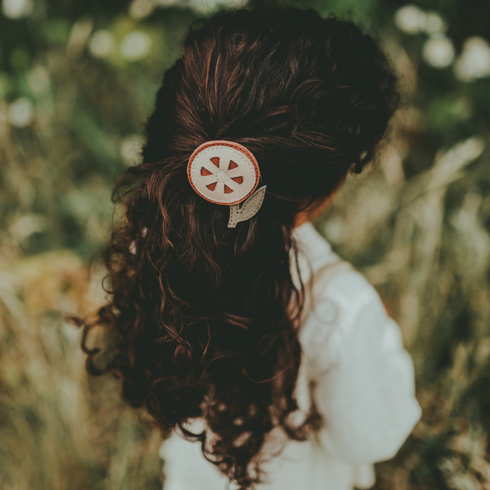 Donsje Amsterdam Donsje Amsterdam | Nanoe Fruit Hairclip | Grapefruit | Walnut Nubuck
