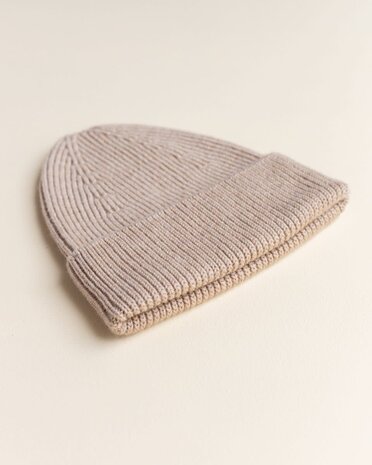 Hvid Hvid | Beanie Newborn | Sand