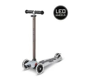 Micro Step Micro Step | Micro Maxi step Flux LED Neochrome | Black Micro Step Micro Step | Micro Maxi step Flux LED Neochrome | Black