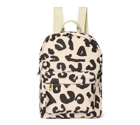 Studio Noos Studio Noos | Holy Cow Puffy | Midi Backpack with Front Pocket Studio Noos Studio Noos | Holy Cow Puffy | Midi Backpack with Front Pocket