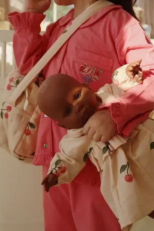 Konges Sløjd Konges Sløjd | Doll Clothes Set GOTS | Ma grande Cerise Pink Konges Sløjd Konges Sløjd | Doll Clothes Set GOTS | Ma grande Cerise Pink