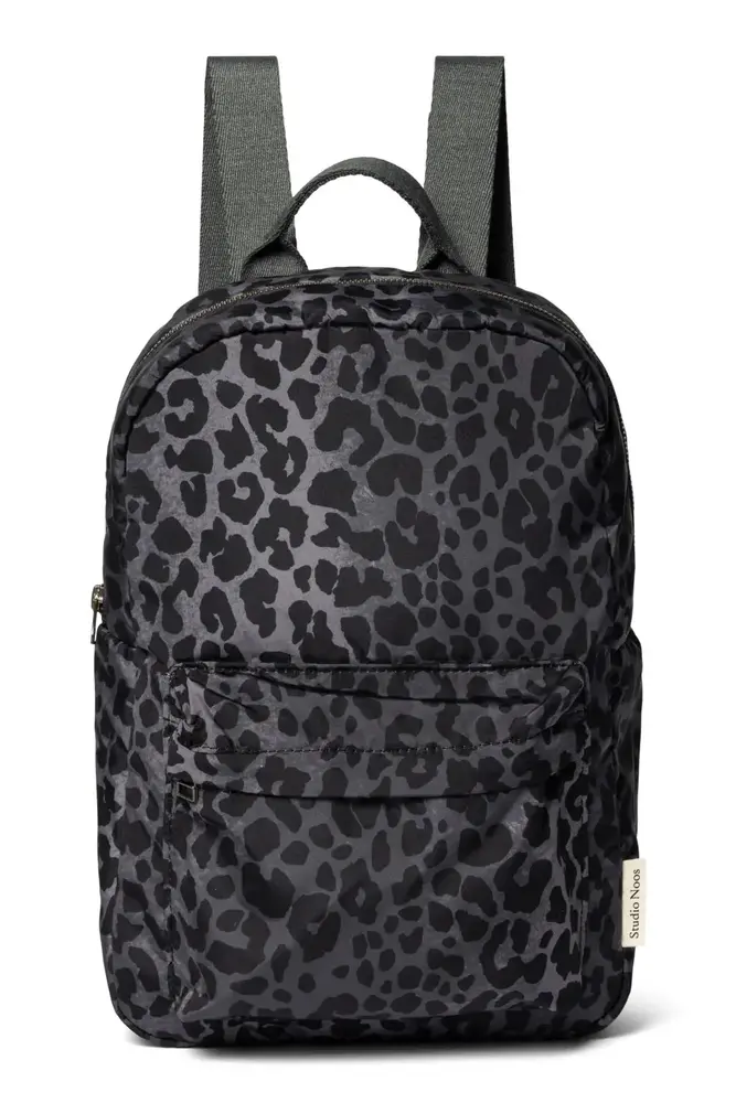 Studio Noos Studio Noos | Antra Leopard Puffy | Midi Backpack with front pocket Studio Noos Studio Noos | Antra Leopard Puffy | Midi Backpack with front pocket