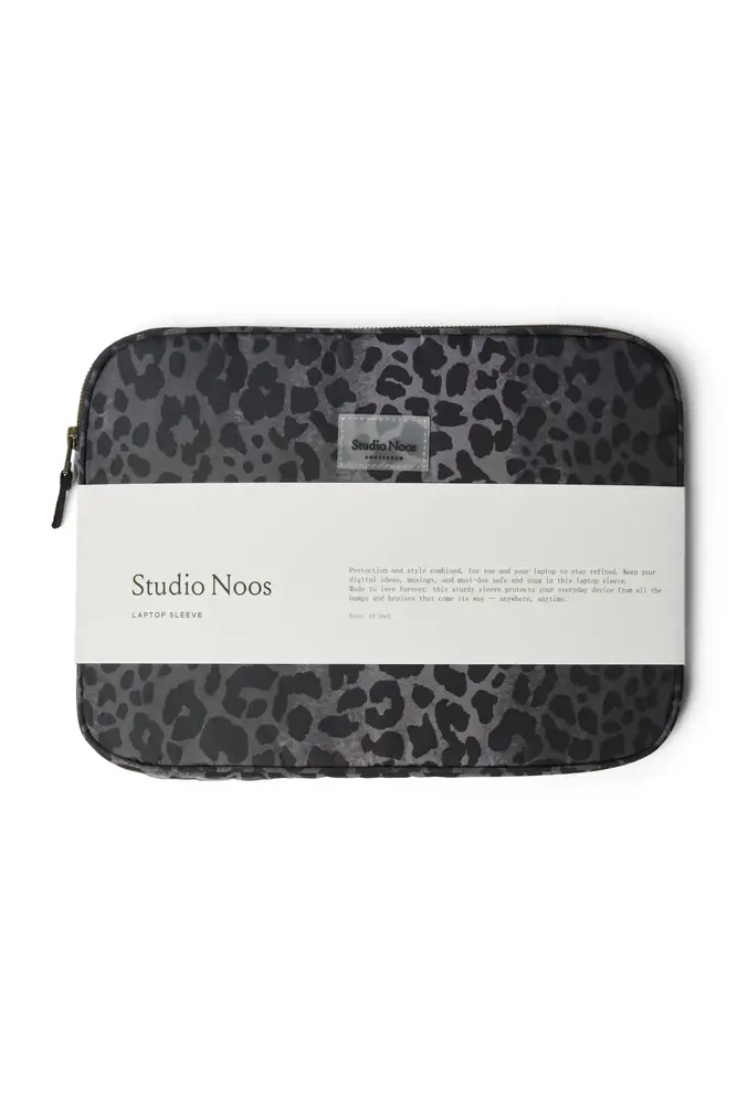 Studio Noos Studio Noos | Antra Leopard Puffy Laptop Sleeve | 13 INCH