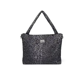 Studio Noos Studio Noos | Antra Leopard Puffy Diaper Bag Studio Noos Studio Noos | Antra Leopard Puffy Diaper Bag