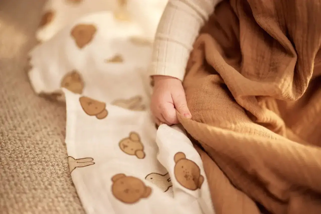 Jollein Jollein | Hydrofiele Doek Large 115x115cm | Miffy and Friends 2 pack Jollein Jollein | Hydrofiele Doek Large 115x115cm | Miffy and Friends 2 pack