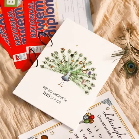 Juulz Juulz | Bewaarbundel | Diploma's | Bewaar alle mijlpalen van je kind! Juulz Juulz | Bewaarbundel | Diploma's | Bewaar alle mijlpalen van je kind!