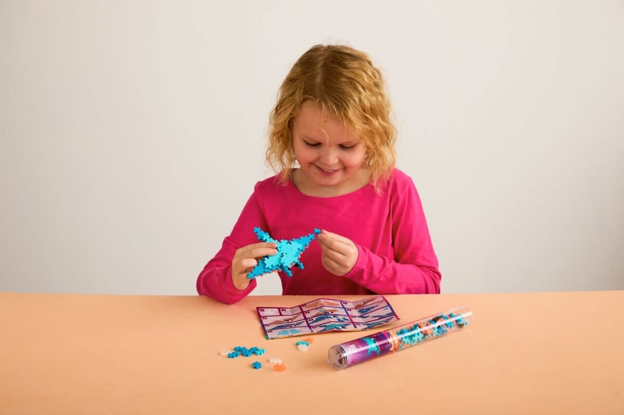 Plus Plus Plus - Plus | Tube Manta Ray 100 stuks Plus Plus Plus - Plus | Tube Manta Ray 100 stuks