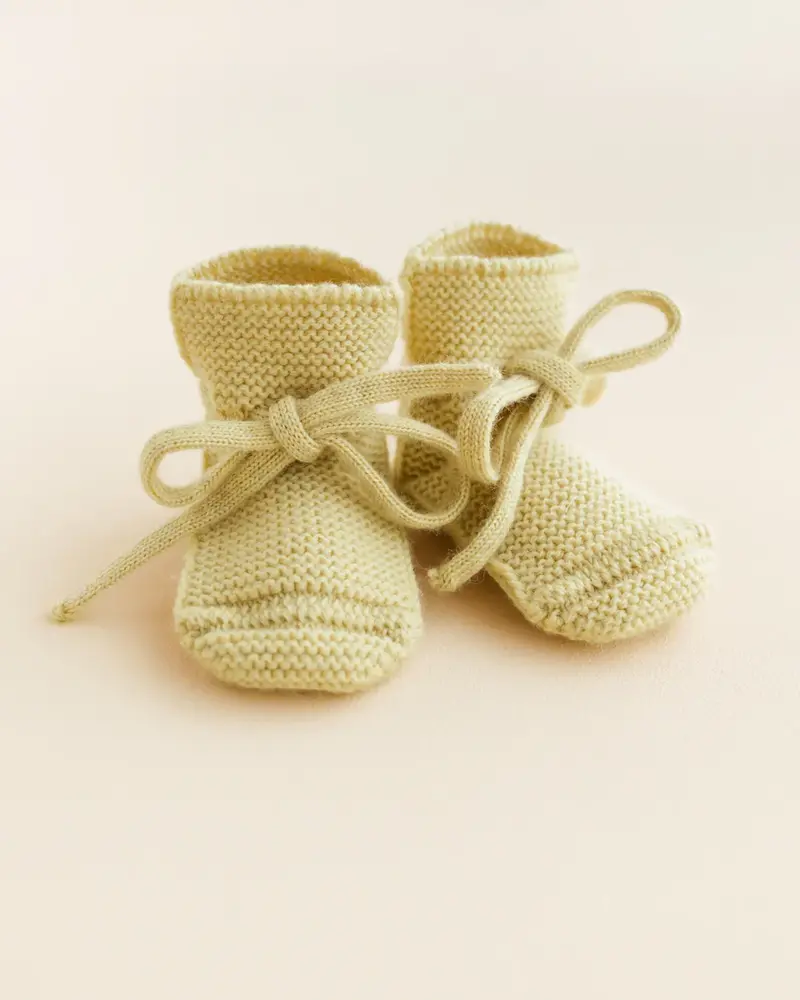 Hvid Hvid | Booties 0-9M | Light Yellow