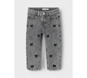 Name it Name it | NMFBELLA MOM EMB JEANS 3285-BE NOOS | Medium Grey Denim BLACK BOW EMB Name it Name it | NMFBELLA MOM EMB JEANS 3285-BE NOOS | Medium Grey Denim BLACK BOW EMB