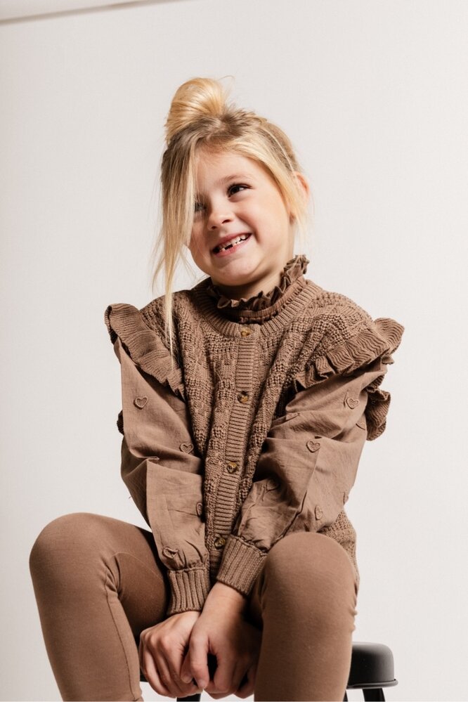 Baje Studio Baje Studio | Morgins | Brown cacao