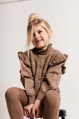 Baje Studio Baje Studio | Morgins | Brown cacao