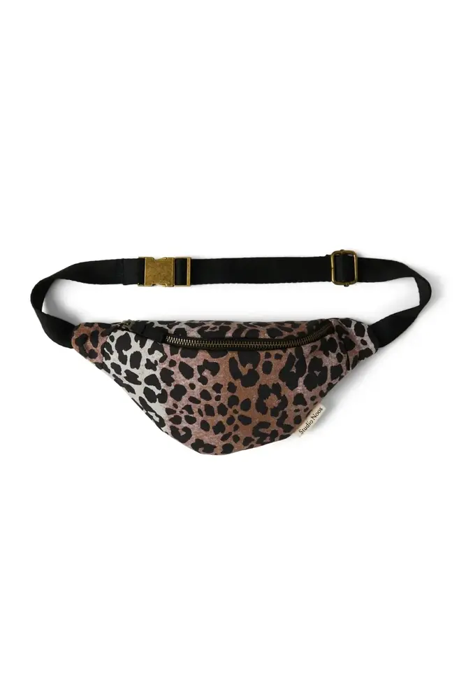 Studio Noos Studio Noos | Hazel Leopard Soft Cotton Mini Fanny Pack