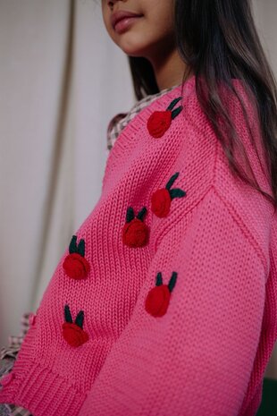 Daily Brat Daily Brat | Rosie Flower Knitted Cardigan Sweet Pink Daily Brat Daily Brat | Rosie Flower Knitted Cardigan Sweet Pink