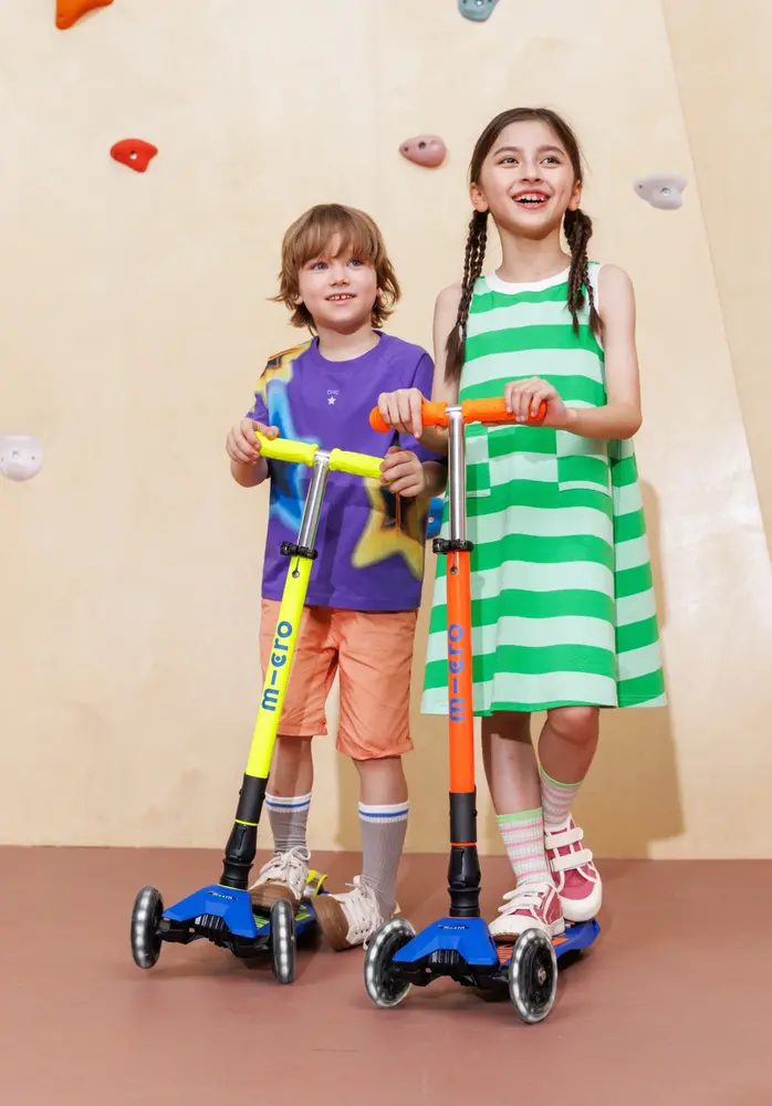 Micro Step Micro Step | Maxi Micro inklapbaar LED | Blauw Oranje Neon