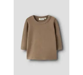Lil ' Atelier Lil ' Atelier | NBMTHORO LEO LS SLIM TOP LIL | Sepia Tint Lil ' Atelier Lil ' Atelier | NBMTHORO LEO LS SLIM TOP LIL | Sepia Tint