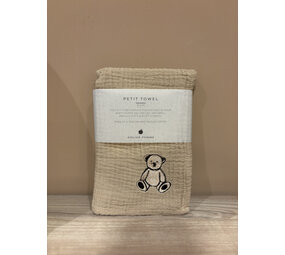 Atelier Pomme Atelier Pomme | Petit Towel | Fine Brown | Billy Bear Atelier Pomme Atelier Pomme | Petit Towel | Fine Brown | Billy Bear