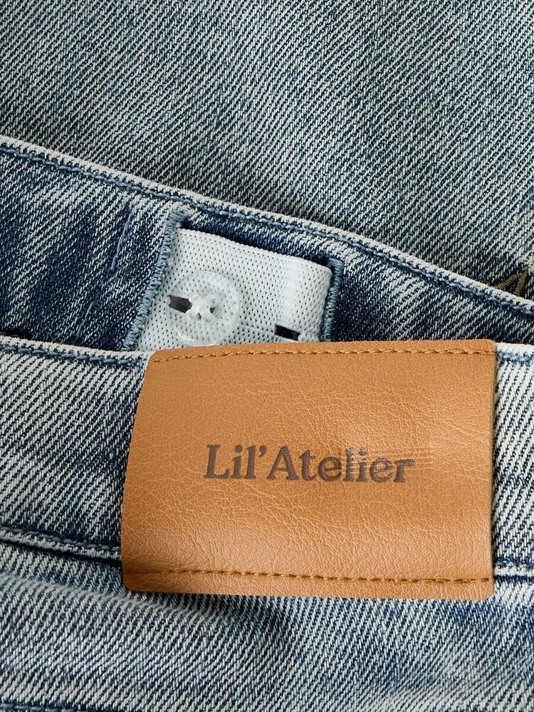Lil ' Atelier Lil ' Atelier | NMFDARLEE DOA LOOSE JEANS 4499-SE LIL | Medium Blue Denim FLOWER EMB
