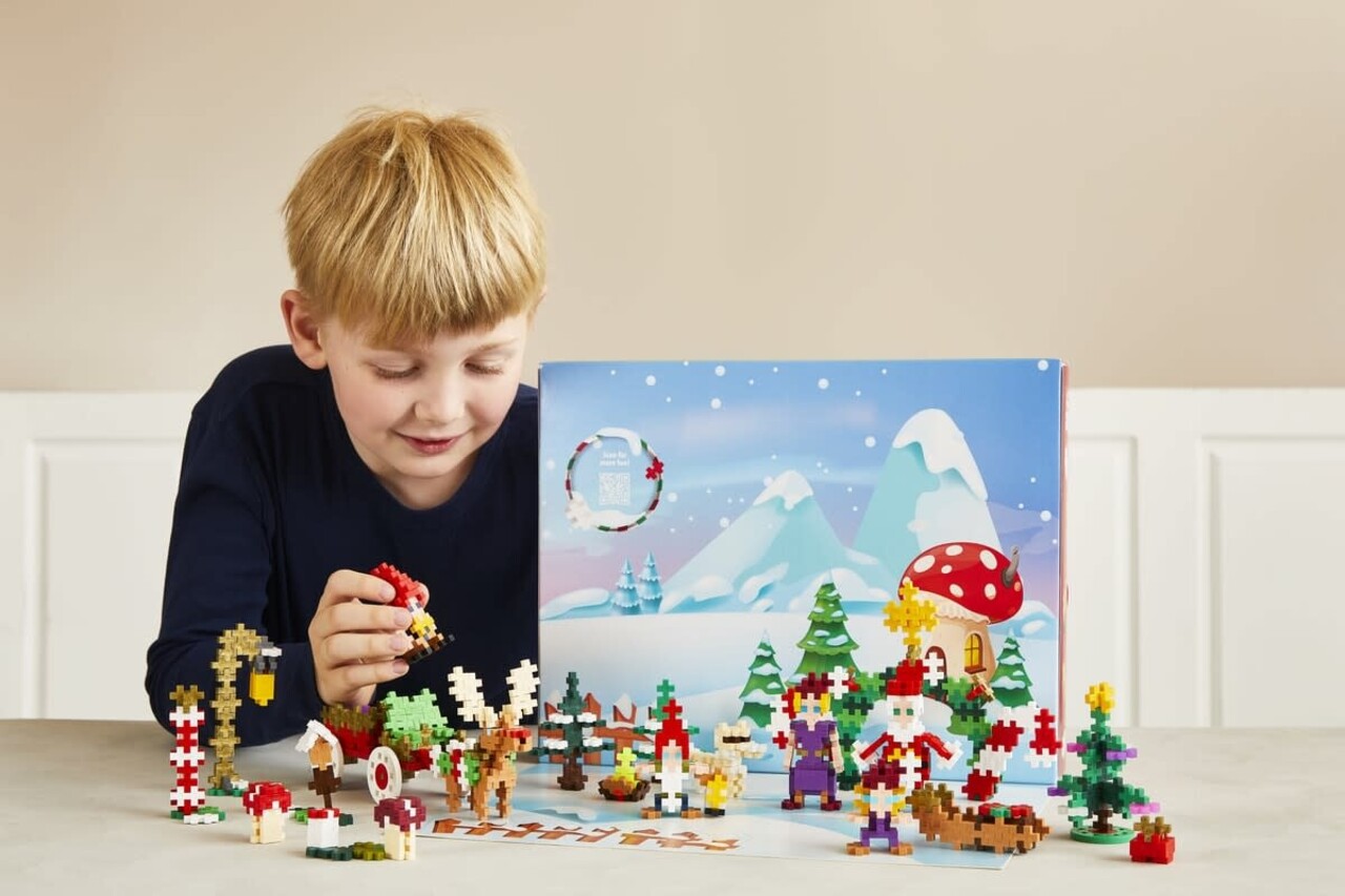 Plus Plus Plus - Plus | Adventskalender | Santas world