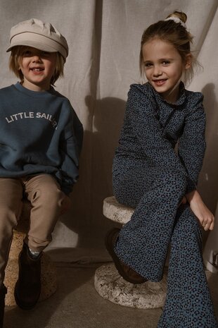 Navy Natural Navy Natural | Loulou top navy leopard flower