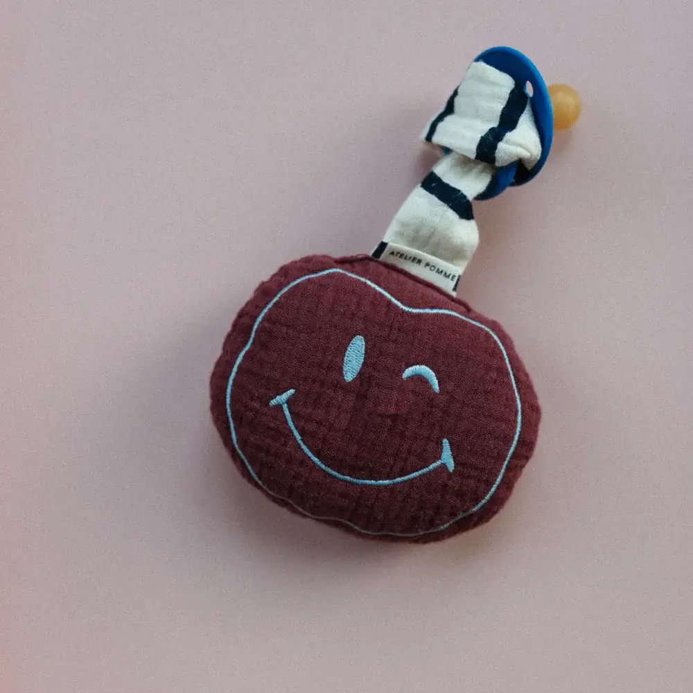 Atelier Pomme Atelier Pomme | Pacifier Cloth | Pomme | Burgundy Boo