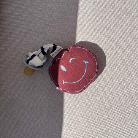 Atelier Pomme Atelier Pomme | Pacifier Cloth | Pomme | Burgundy Boo