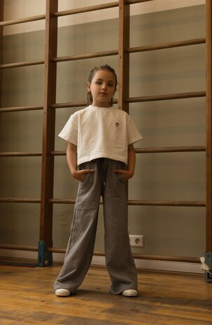 Charlie Petite Charlie Petite | Presley T-Shirt | Ecru