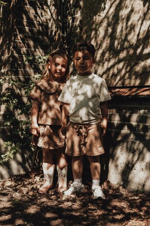 Baje Studio Baje Studio | Deba | Brown coconut