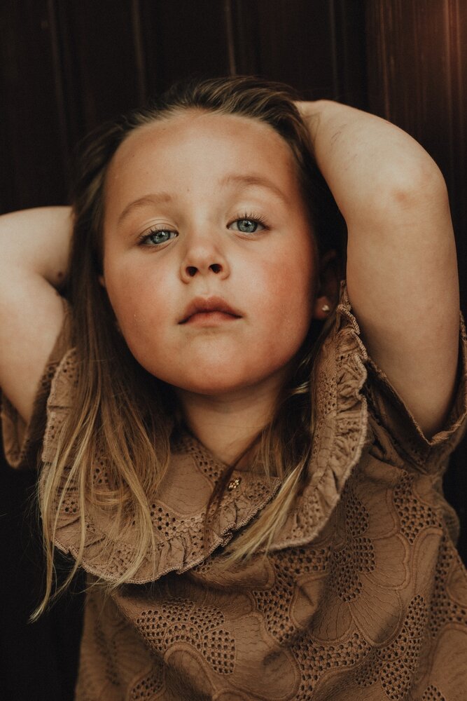 Baje Studio Baje Studio | Noja | Brown coconut