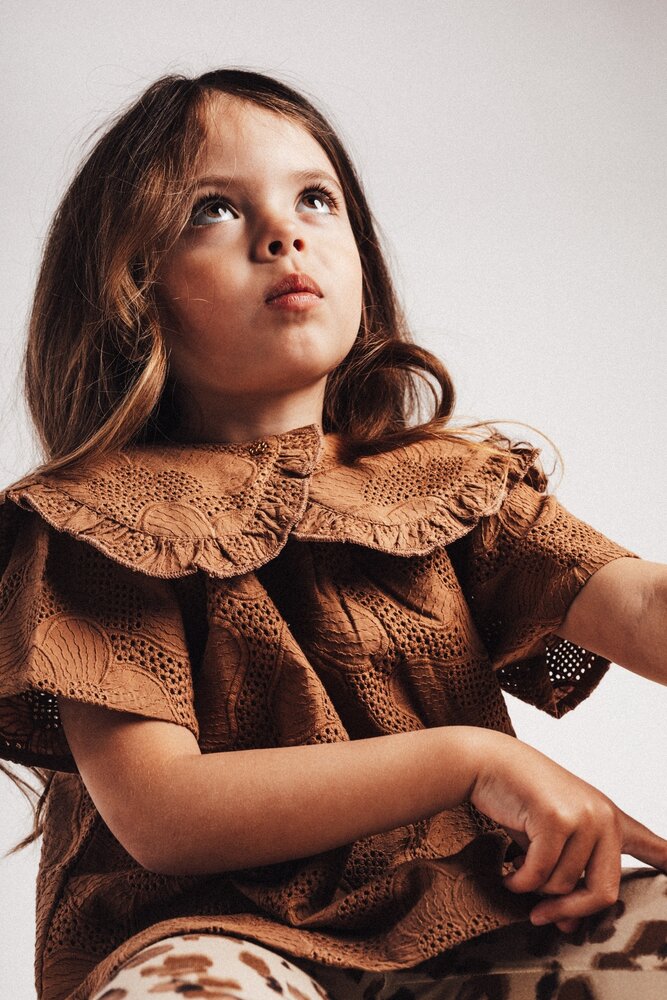 Baje Studio Baje Studio | Noja | Brown coconut