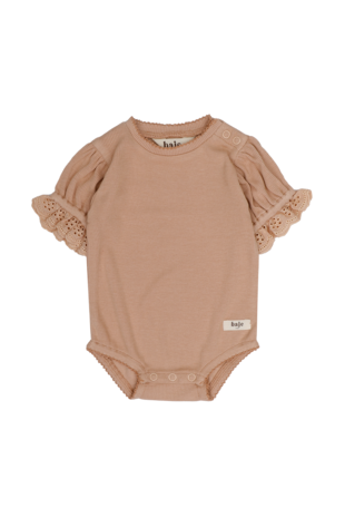 Baje Studio Baje Studio | Aisa | Rose cafe