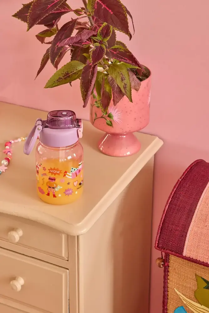 Rice Everyday Magic Rice | Plastic Kids Drinking Bottle | Hero Print Roze | 700 ml