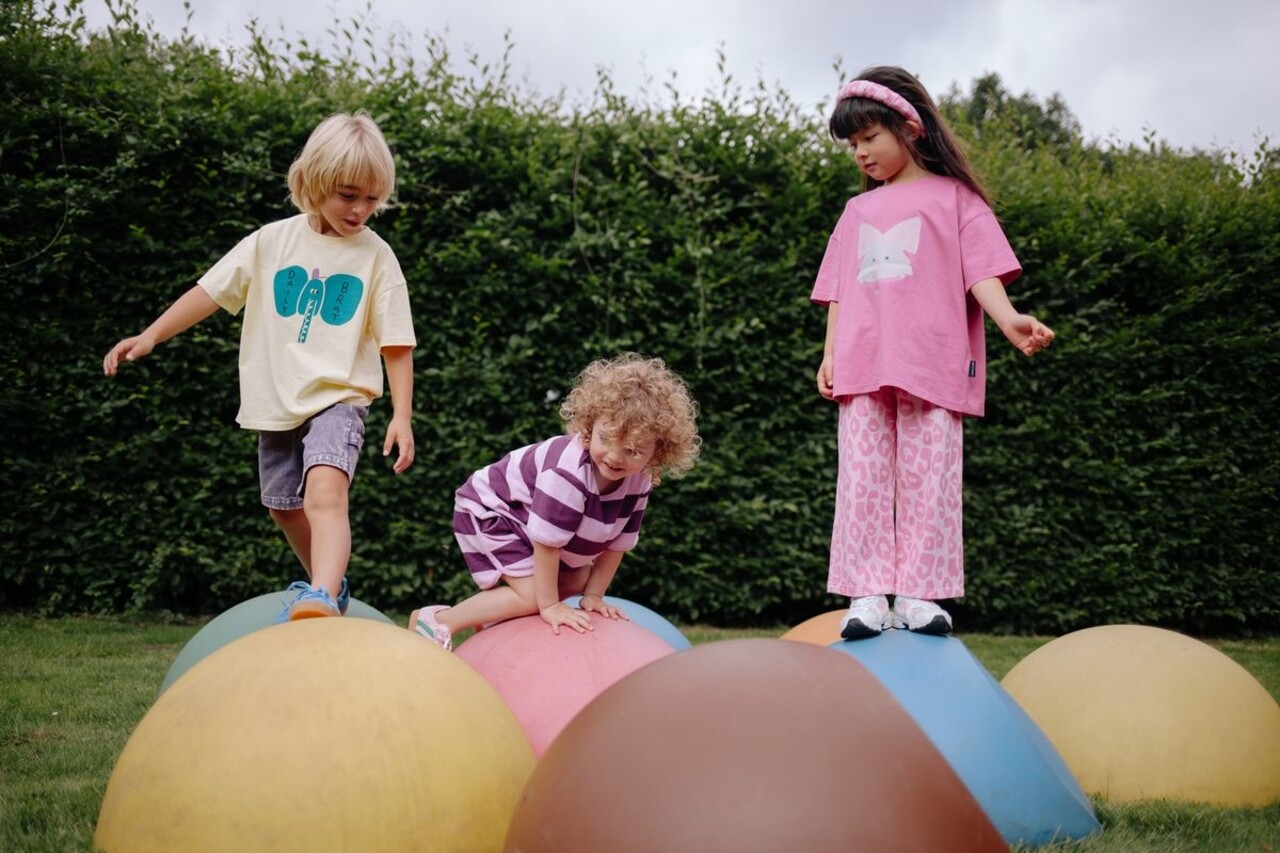 Daily Brat Daily Brat | Kitty Kat T-Shirt Rose Rebel