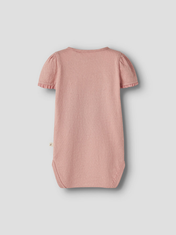 Lil ' Atelier Lil ' Atelier | NBFHALINA SS BODY LIL | Rose Tan