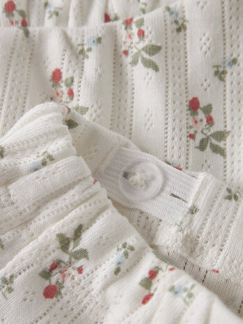 Lil ' Atelier Lil ' Atelier | NBFRACHELLO LOOSE SHORTS LIL | Coconut Milk STRAWBERRY