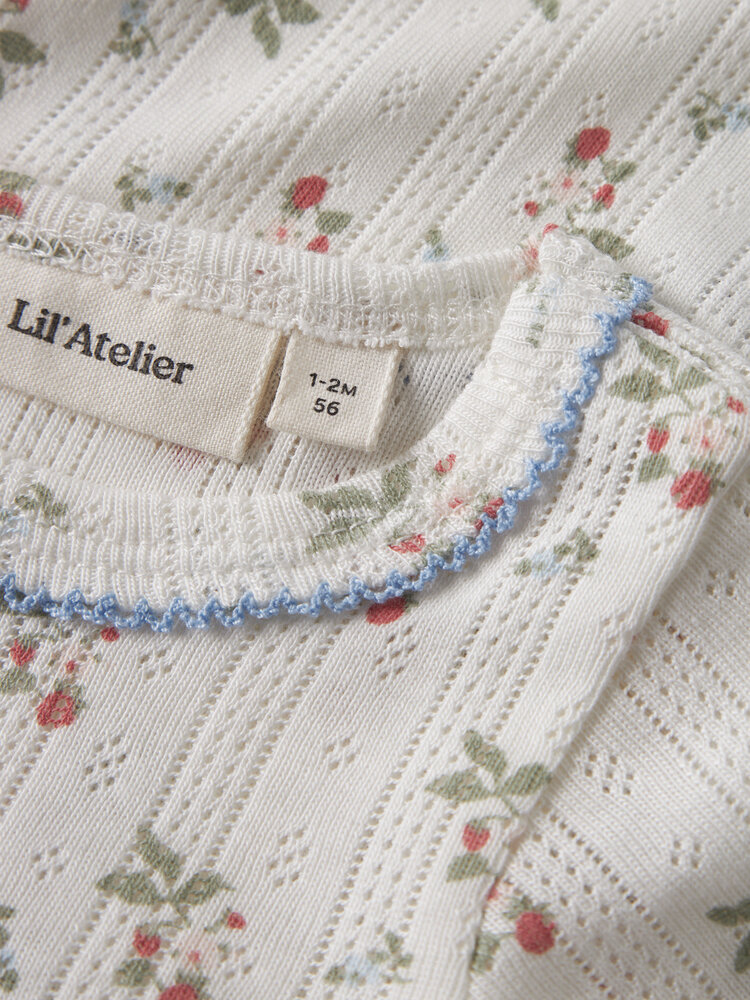 Lil ' Atelier Lil ' Atelier | NBFRACHELLO DUNA SS SLIM BODY LIL | Coconut Milk STRAWBERRY
