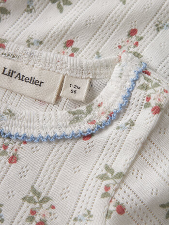 Lil ' Atelier Lil ' Atelier | NBFRACHELLO DUNA SS SLIM BODY LIL | Coconut Milk STRAWBERRY