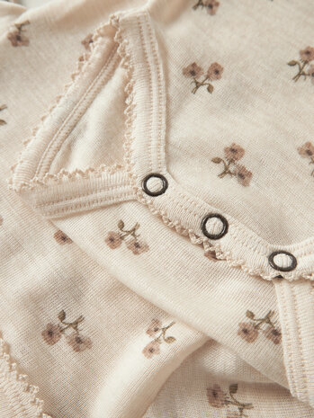 Lil ' Atelier Lil ' Atelier | NBFNALU LS WO/MO SLIM BODY LIL NOOS | Turtledove FLOWER