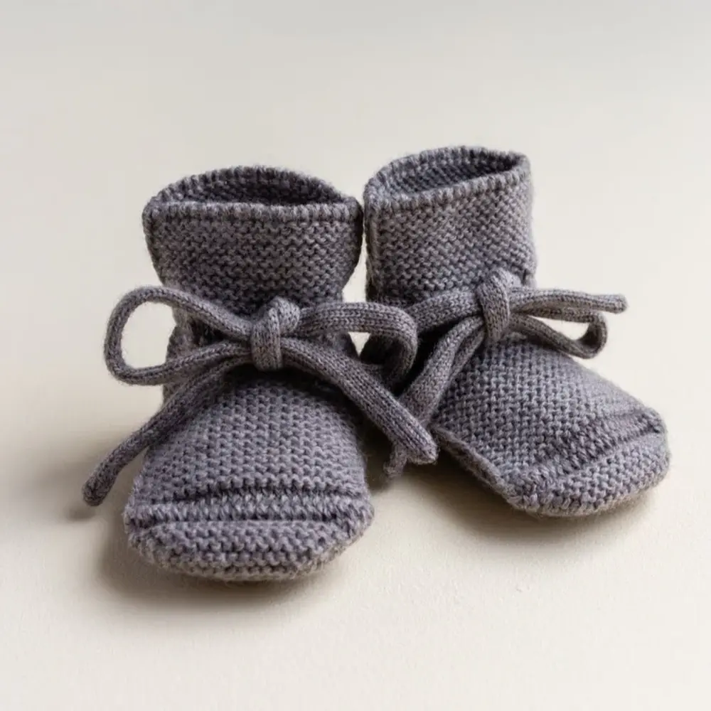 Hvid Hvid | Booties 9-15M | Otter