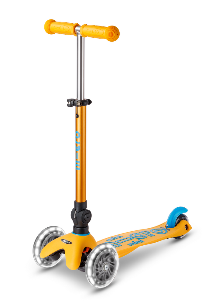 Micro Step Micro Step | Mini Micro Step Deluxe Inklapbaar LED | Abrikoos Limited Edition