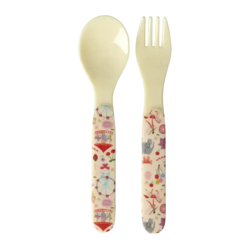 Rice Everyday Magic Rice | Baby lepel en vork | Fun Fair Print | Roze