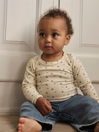 Lil ' Atelier Lil ' Atelier | NBFLAGO MAU LS SLIM BODY LIL | Turtledove BLUE FLOWER