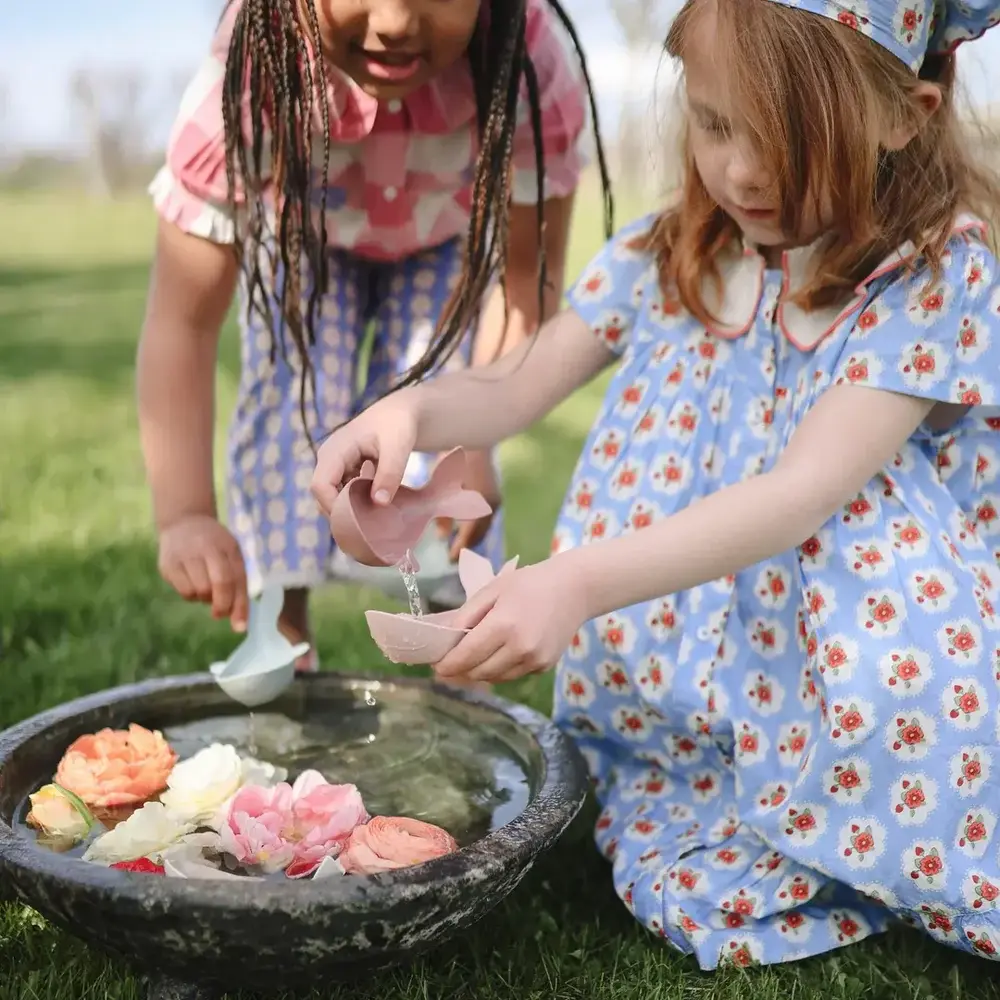 Mushie Mushie | Whale Bath Stackers | Original